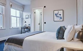 Familyvilla, New 4 Luxury Big Apartments, Parking